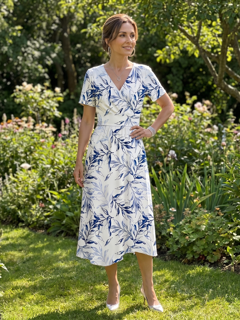 Kael | Vestido Midi Floral Botánico con Escote en V