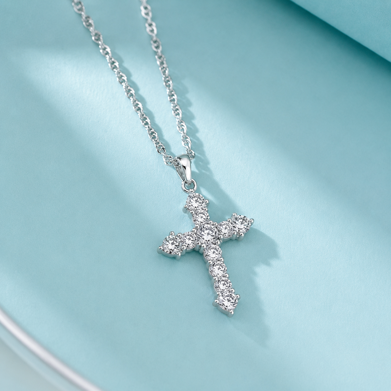 Lucía | Cruz de Luz