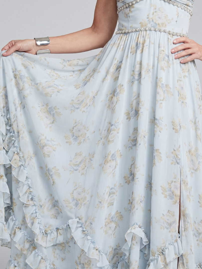 Alessia | Vestido Maxi Floral con Escote Halter y Tirantes de Cuentas