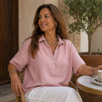 Tessa | Blusa con Cuello y Detalle de Botones