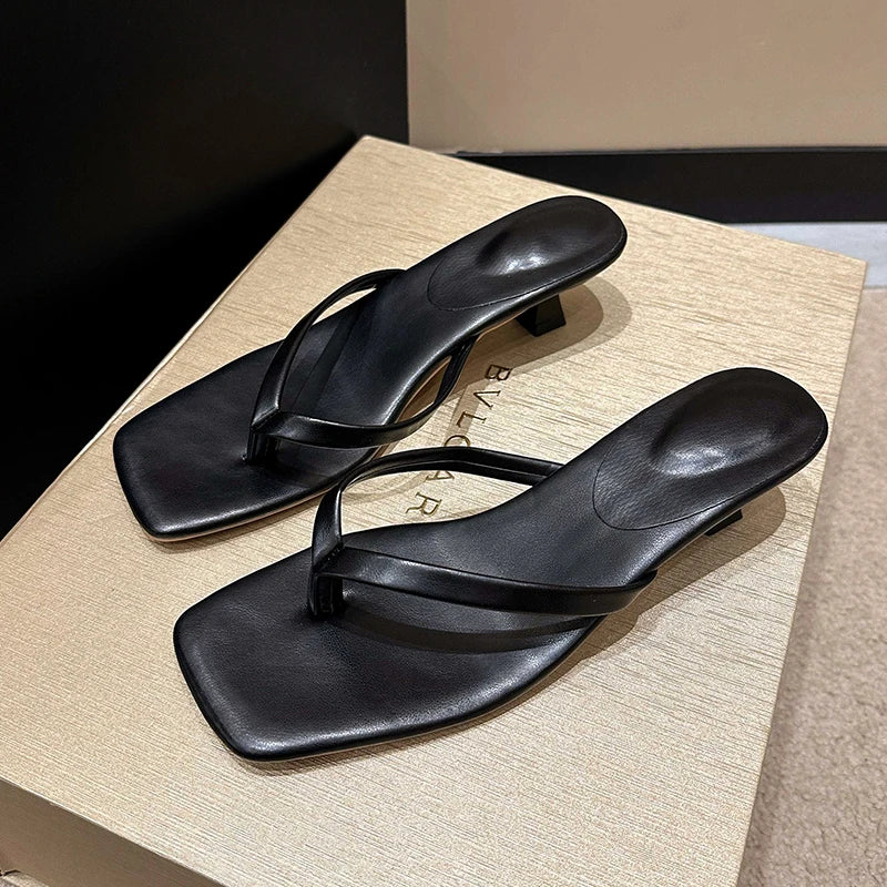 Kaela | Sandalias Clip Toe de Confort Urbano