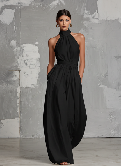 Seraphine | Mono blanco elegante con cuello halter
